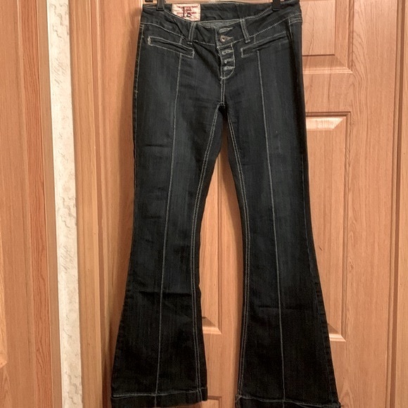 1st Kiss Denim - Bell Bottom Jeans — 7 — BOHO / Hippie Style